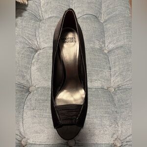 Mootsies Tootsies Elegant Black Heels